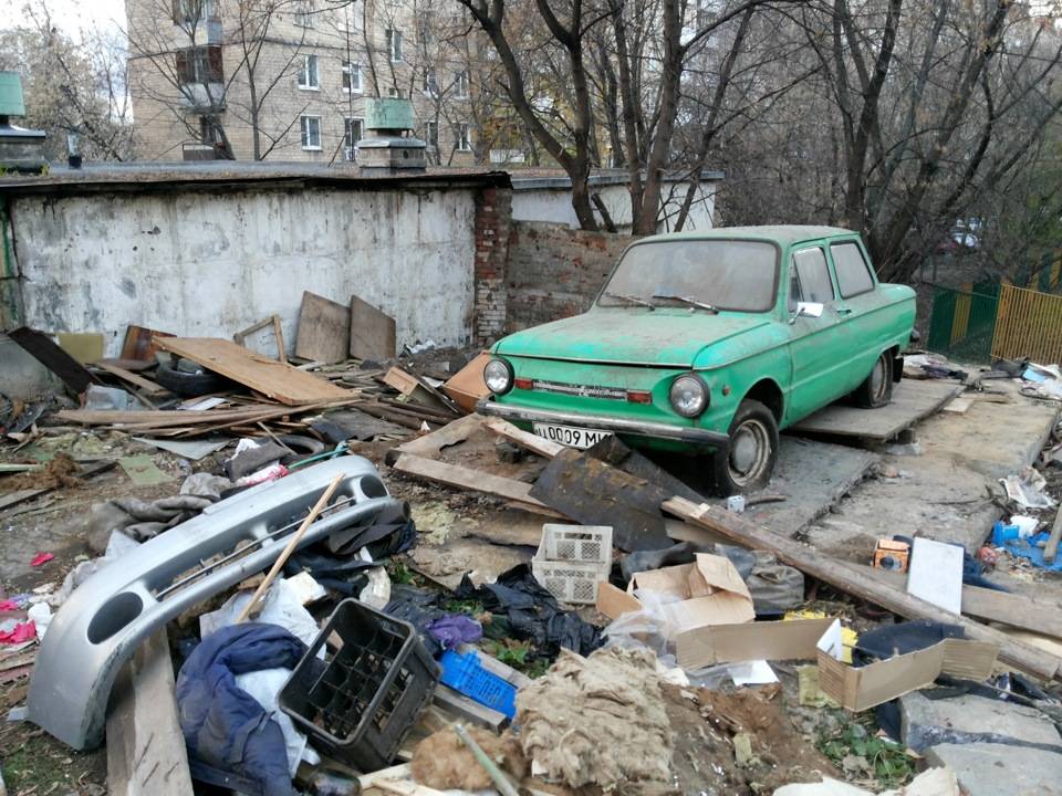 Почему могут отказать в сносе старых гаражей во дворе - жкх ньюс