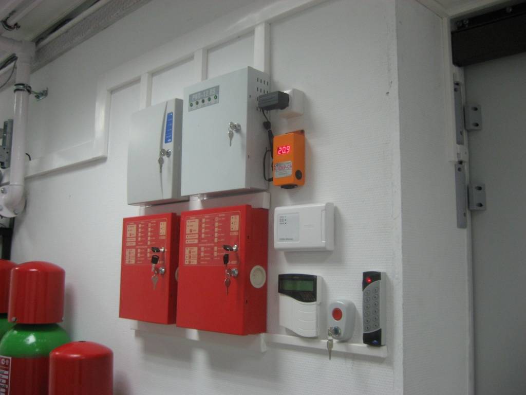 Автоматическая установка пожарной сигнализации – устройство и назначение