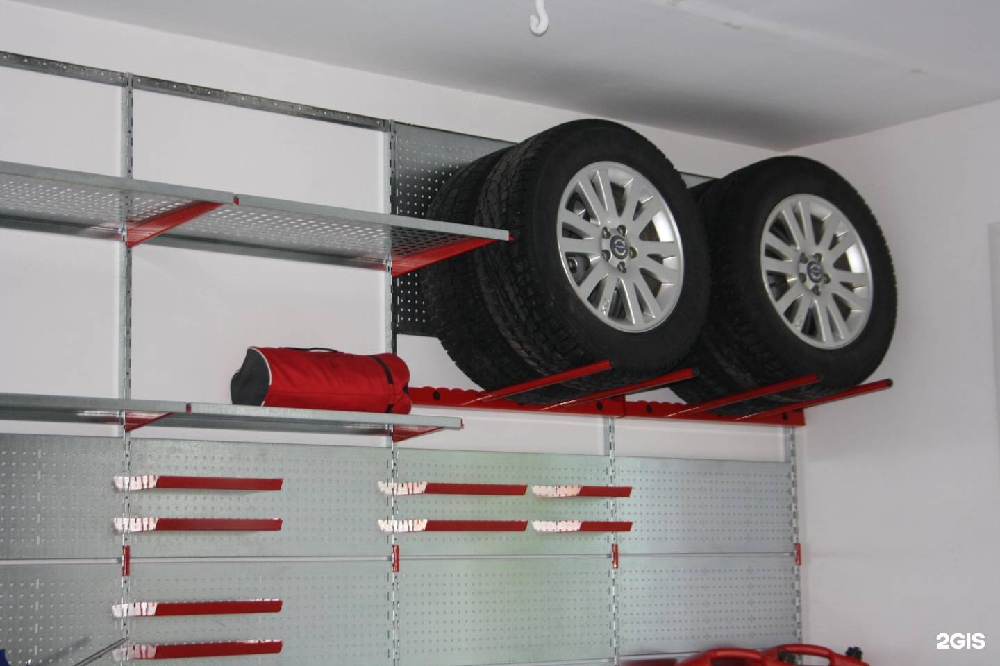 Стеллаж для колес в гараж своими руками — как правильно хранить шины без дисков фото