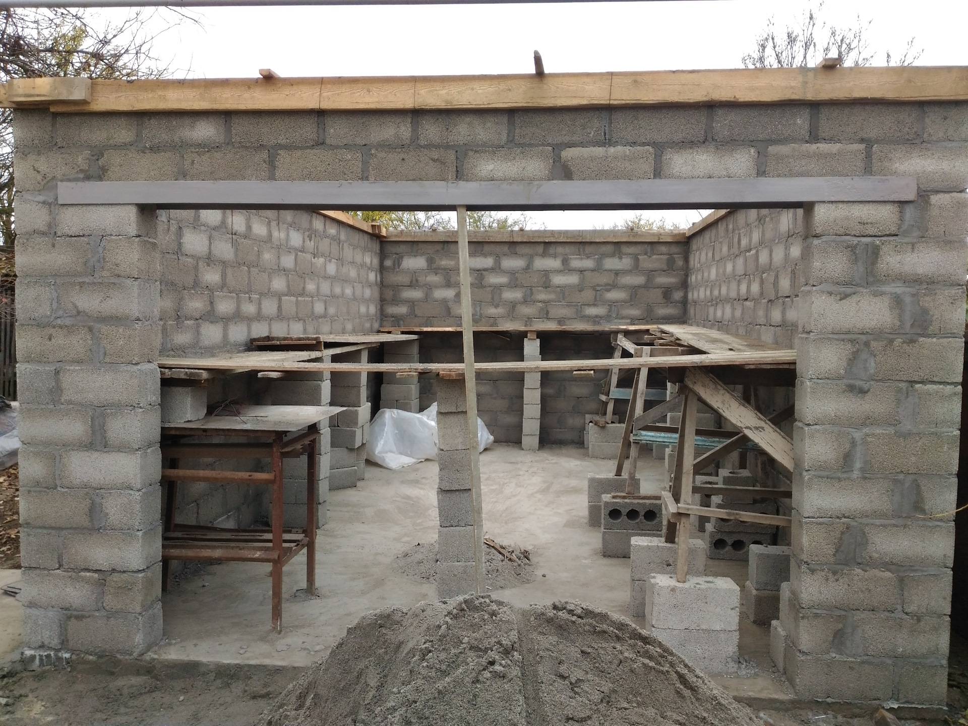 Из чего построить гараж: из какого материала лучше сделать стены недорого и качественно