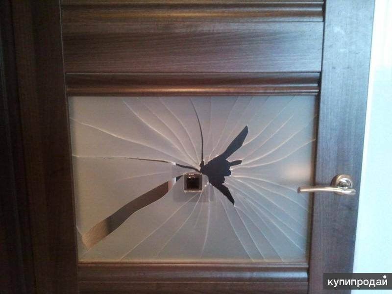 Замена стекла в межкомнатной двери - ремонт окон 24