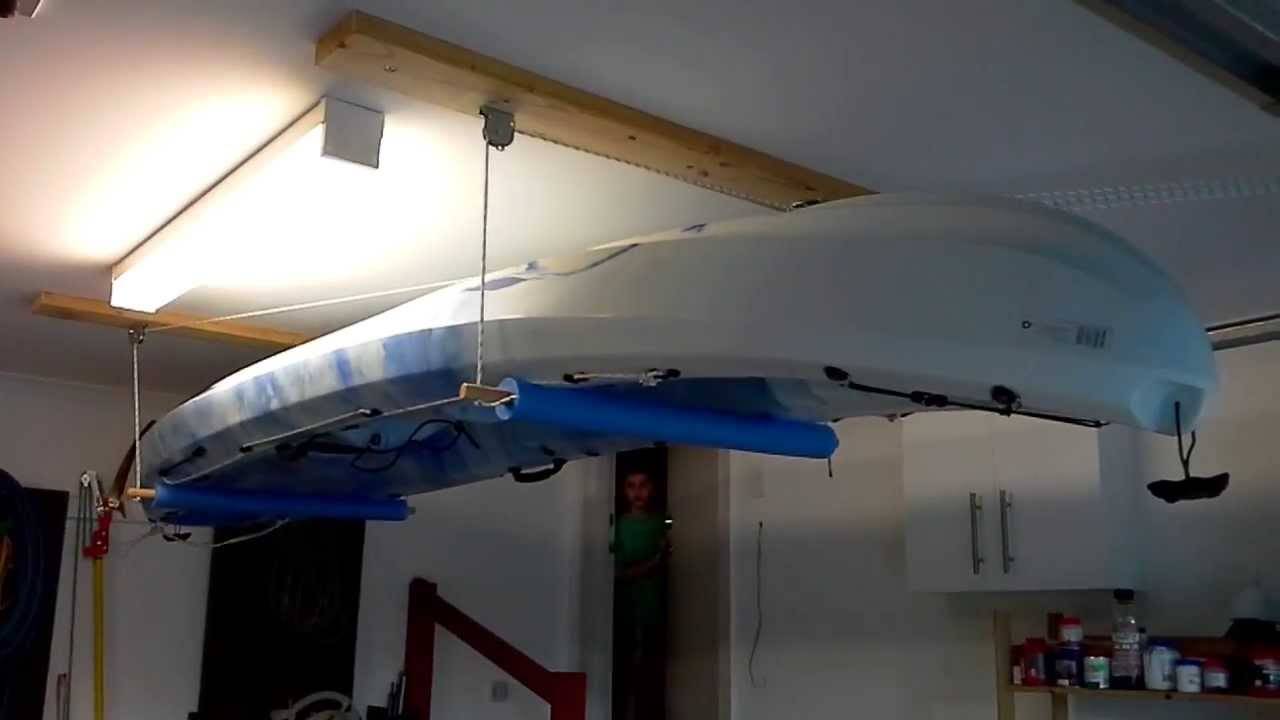 Как подвесить лодку к потолку в гараже: способы хранения и их преимущества