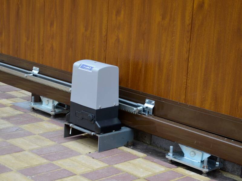 Как делается автоматика для откатных ворот своими руками