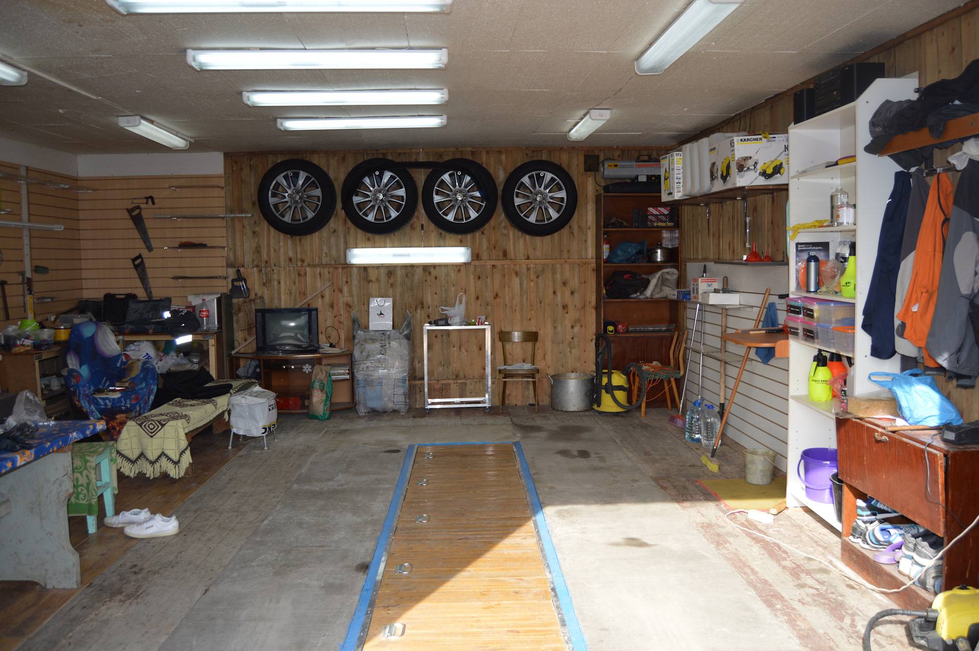 Оборудование для гаража: как обустроить помещение