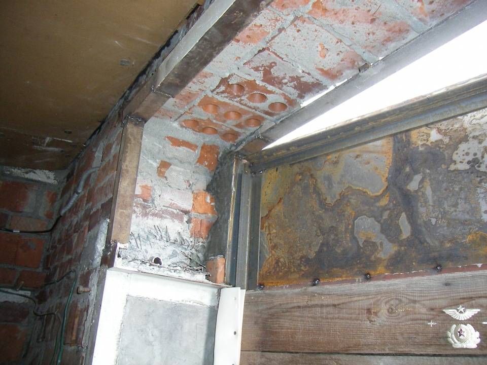 Металлические гаражные ворота своими руками: инструкция с фото
