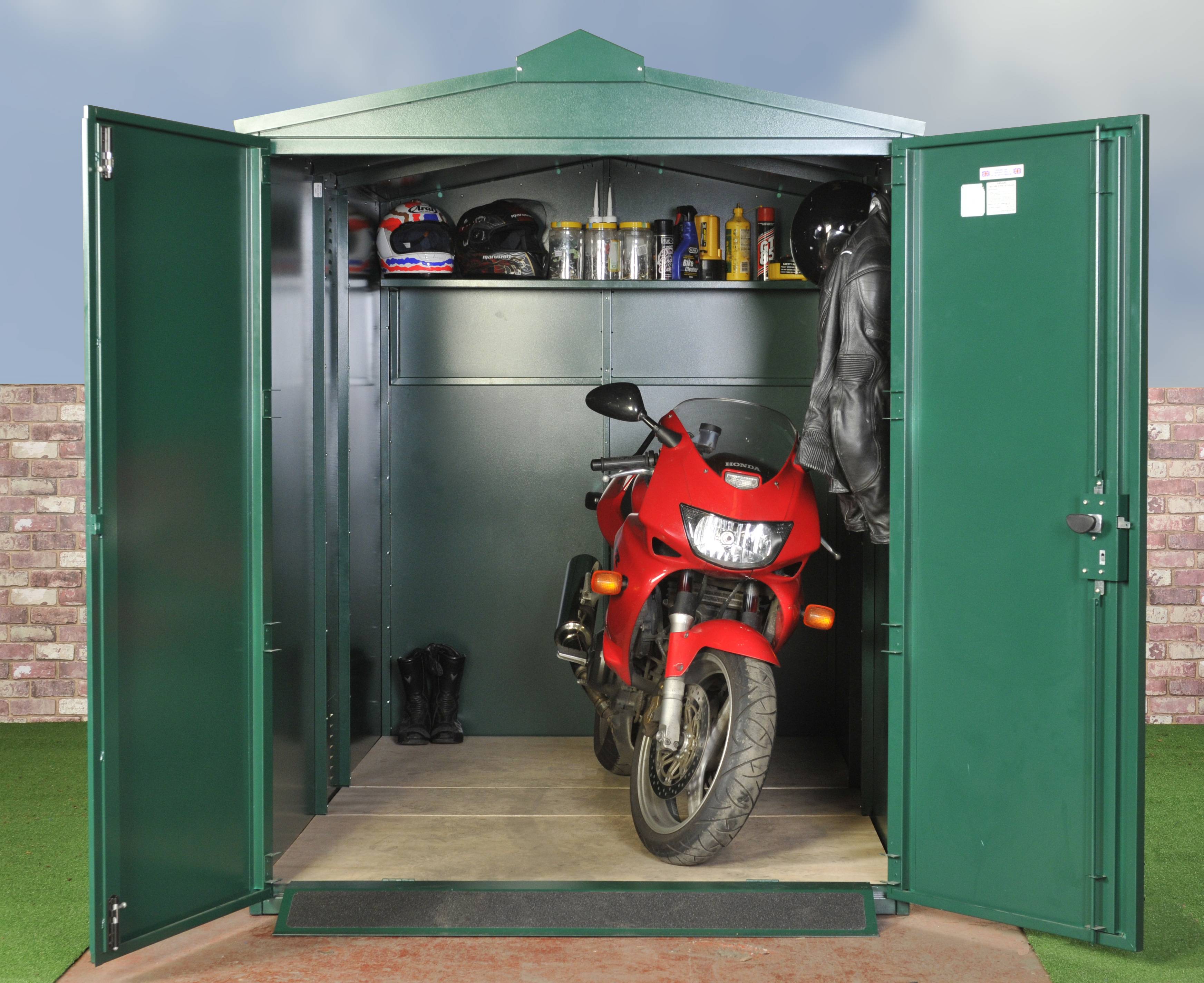 Garage цена. Мини-гараж МОТОБОКС. Гараж для мотоцикла. Небольшой гараж для мотоцикла. Металлический гараж для мотоцикла.