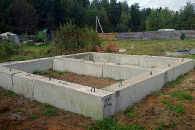 Фундамент под гараж из газобетона своими руками