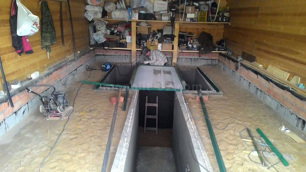 Особенности строительства бани в гараже