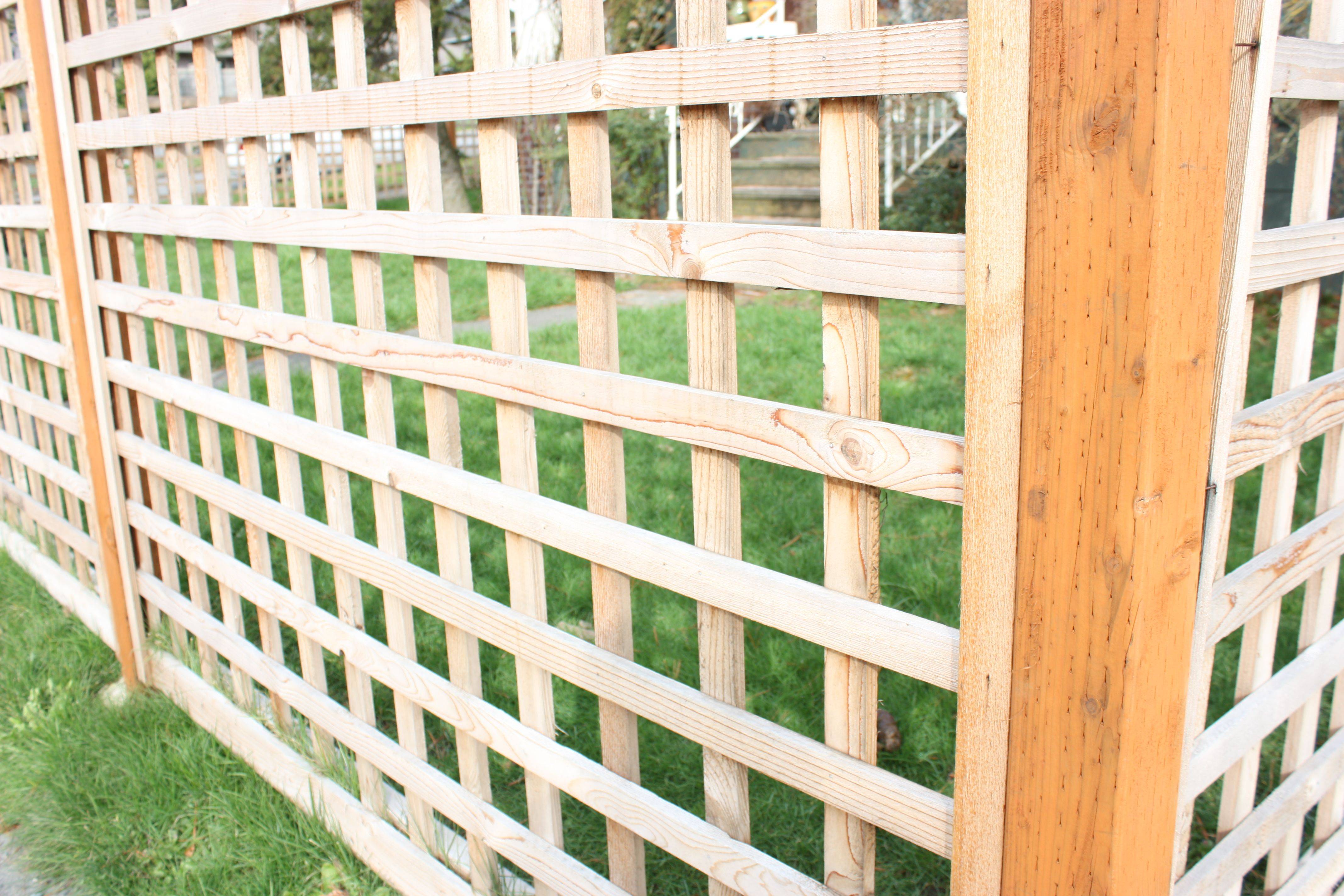 Решетчатый забор из металлических панелей (фото), отличия от сплошных секций