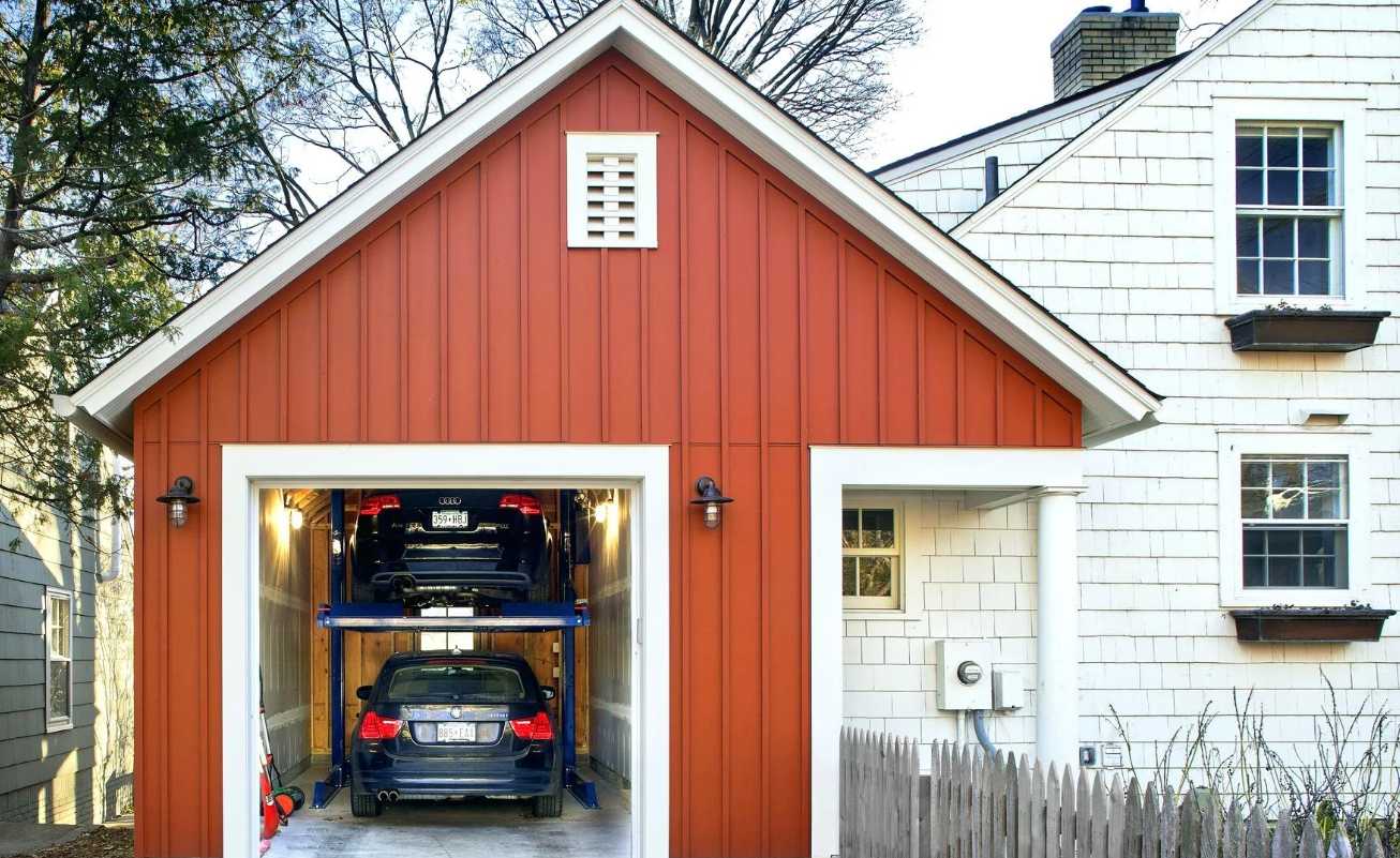 Каркасный дом с гаражом: выбор проекта и особенности строительства