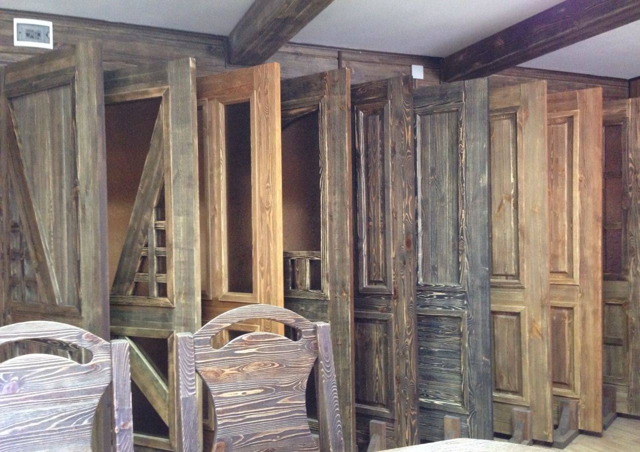 Конструктивные особенности различных моделей деревянных дверей
