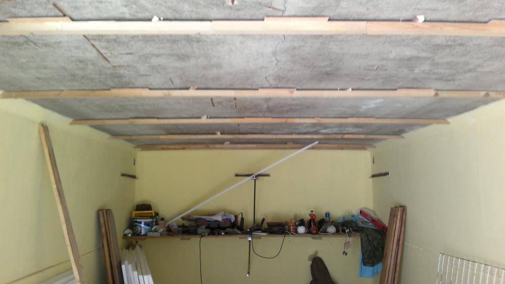 Чем обшить потолок в гараже самостоятельно: варианты покрытия, правила отделки